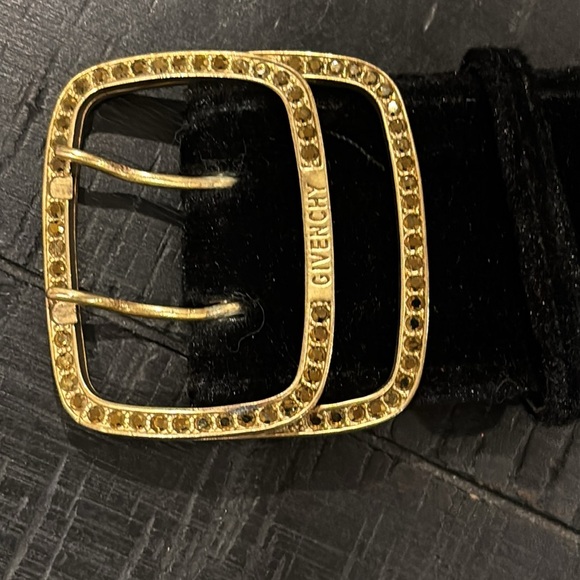 Black Velvet Belt with Gold Rhinestone Buckle Bracelet - Picture 4 of 7